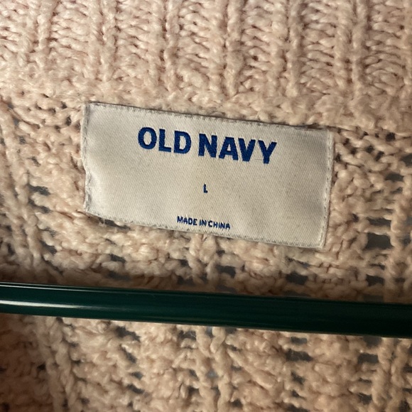 sweater - Picture 3 of 3